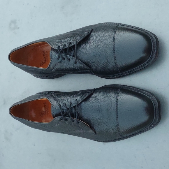 Allen Edmonds Black Leather Oxfords main image 6